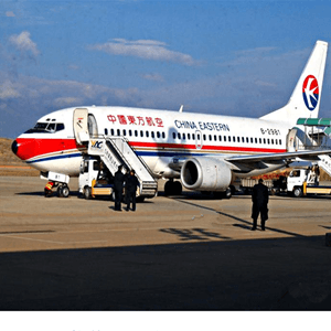 腾冲驼峰航空托运航空快运业稳步发展的原因是什么？